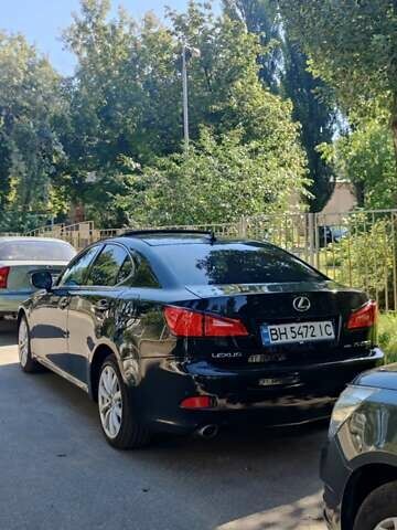 Черный Лексус ИС, объемом двигателя 2.5 л и пробегом 207 тыс. км за 10300 $, фото 1 на Automoto.ua