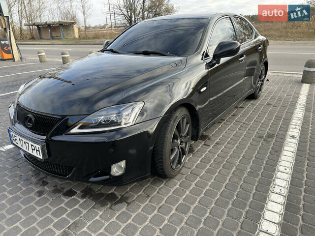 Черный Лексус ИС, объемом двигателя 3 л и пробегом 130 тыс. км за 8200 $, фото 1 на Automoto.ua