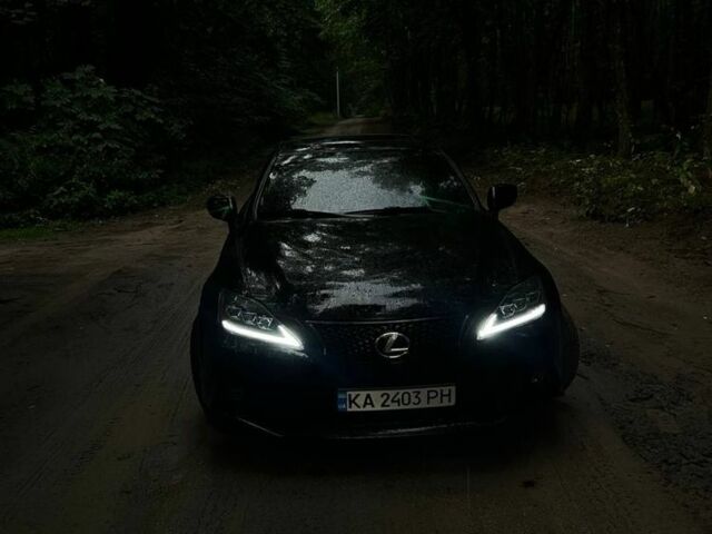 Чорний Лексус ІС, об'ємом двигуна 2.5 л та пробігом 185 тис. км за 13000 $, фото 1 на Automoto.ua