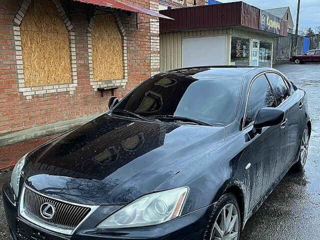 Черный Лексус ИС, объемом двигателя 2.2 л и пробегом 30000 тыс. км за 4300 $, фото 1 на Automoto.ua