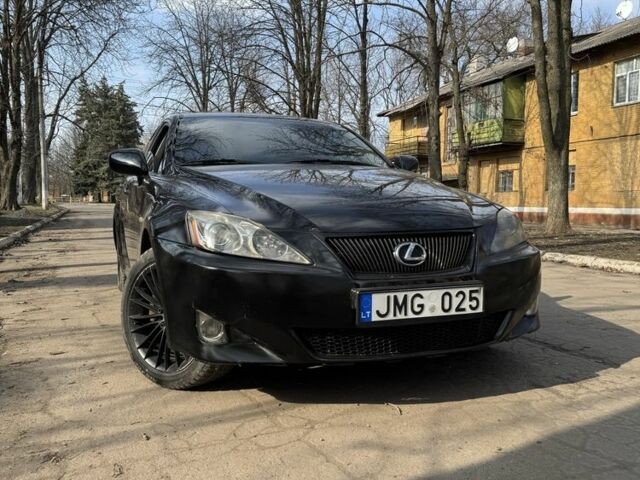 Чорний Лексус ІС, об'ємом двигуна 2.2 л та пробігом 323 тис. км за 4500 $, фото 1 на Automoto.ua