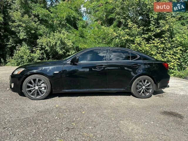 Чорний Лексус ІС, об'ємом двигуна 3 л та пробігом 230 тис. км за 8290 $, фото 1 на Automoto.ua