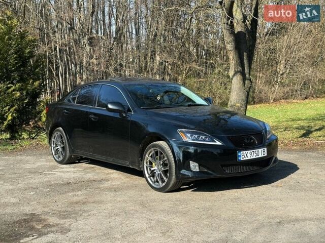 Чорний Лексус ІС, об'ємом двигуна 2.5 л та пробігом 245 тис. км за 12999 $, фото 1 на Automoto.ua