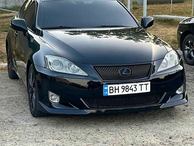 Черный Лексус ИС, объемом двигателя 2.5 л и пробегом 180 тыс. км за 8999 $, фото 1 на Automoto.ua