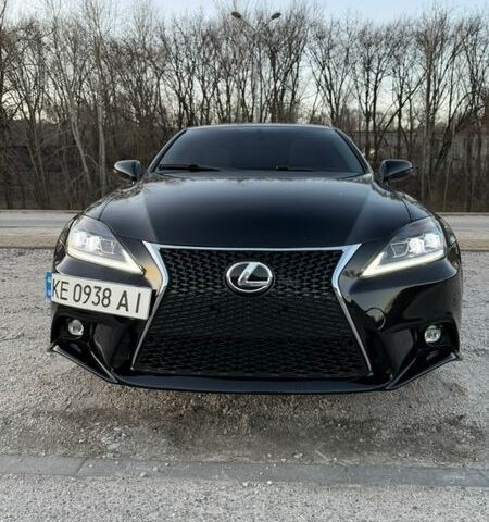 Черный Лексус ИС, объемом двигателя 2.49 л и пробегом 182 тыс. км за 11000 $, фото 1 на Automoto.ua
