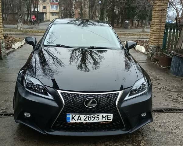 Черный Лексус ИС, объемом двигателя 2.5 л и пробегом 218 тыс. км за 13500 $, фото 1 на Automoto.ua