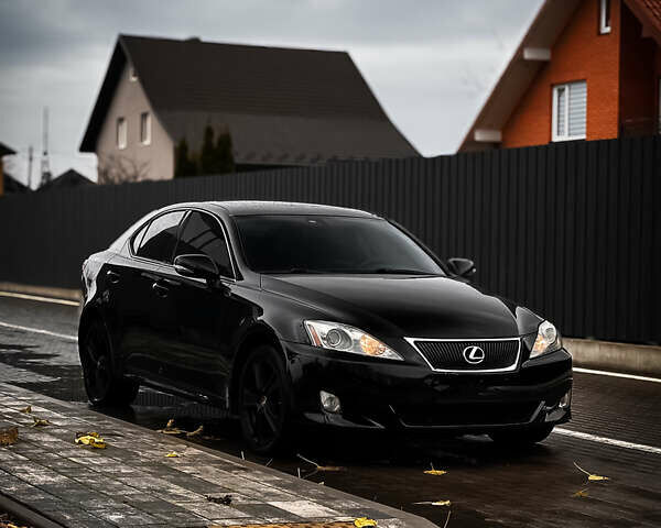 Чорний Лексус ІС, об'ємом двигуна 2.5 л та пробігом 199 тис. км за 7750 $, фото 1 на Automoto.ua