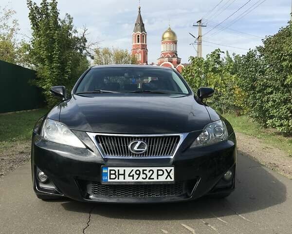 Черный Лексус ИС, объемом двигателя 2.5 л и пробегом 210 тыс. км за 11000 $, фото 1 на Automoto.ua