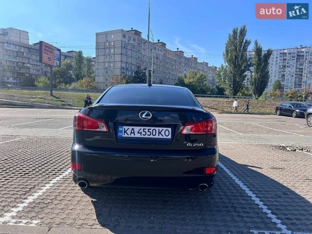 Черный Лексус ИС, объемом двигателя 2.5 л и пробегом 235 тыс. км за 10200 $, фото 1 на Automoto.ua