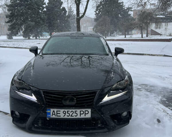 Чорний Лексус ІС, об'ємом двигуна 2.5 л та пробігом 204 тис. км за 17000 $, фото 1 на Automoto.ua