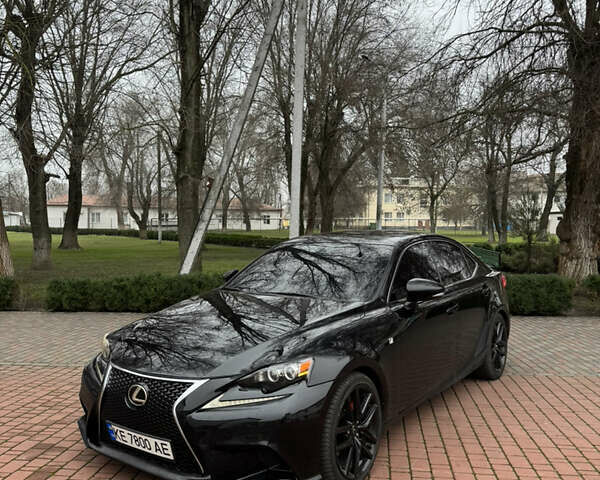 Черный Лексус ИС, объемом двигателя 2.5 л и пробегом 196 тыс. км за 16500 $, фото 1 на Automoto.ua