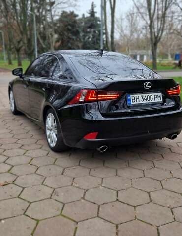 Черный Лексус ИС, объемом двигателя 2.5 л и пробегом 142 тыс. км за 16000 $, фото 1 на Automoto.ua
