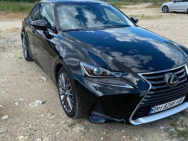 Черный Лексус ИС, объемом двигателя 2 л и пробегом 125 тыс. км за 16500 $, фото 1 на Automoto.ua