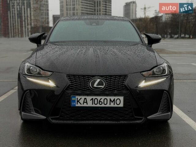 Черный Лексус ИС, объемом двигателя 3.46 л и пробегом 60 тыс. км за 29999 $, фото 1 на Automoto.ua