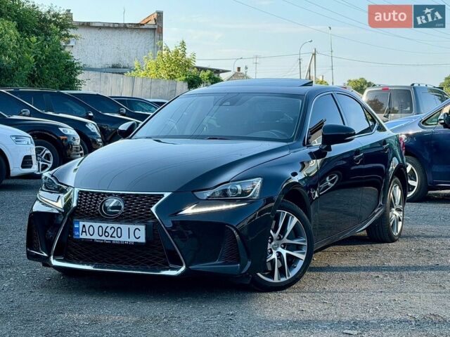 Чорний Лексус ІС, об'ємом двигуна 2 л та пробігом 49 тис. км за 18999 $, фото 1 на Automoto.ua