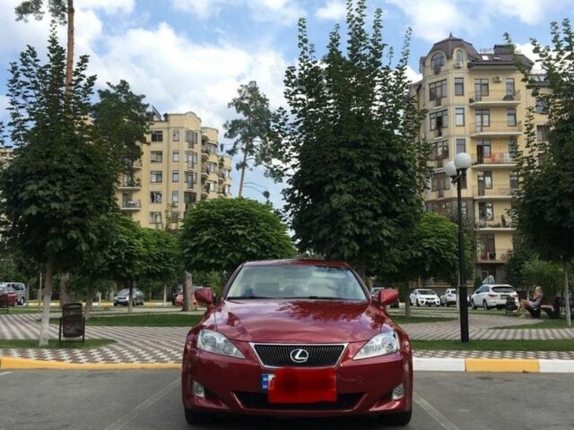 Лексус ІС 2006 у Буче на Automoto.ua Червоний Лексус ІС, об'ємом двигуна 2.5 л та пробігом 230 тис. км за 8100 $, фото 1 на Automoto.ua