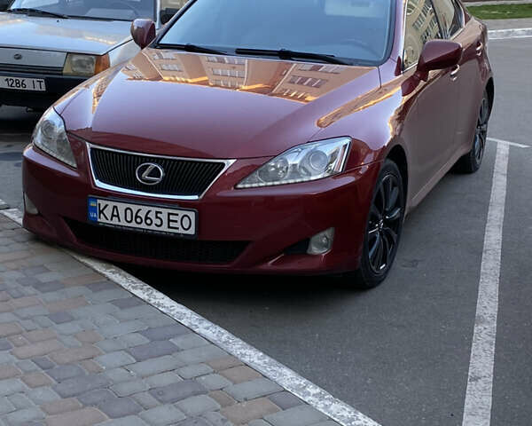 Червоний Лексус ІС, об'ємом двигуна 2.5 л та пробігом 270 тис. км за 8500 $, фото 1 на Automoto.ua