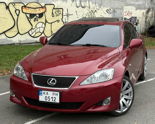 Червоний Лексус ІС, об'ємом двигуна 3 л та пробігом 238 тис. км за 12300 $, фото 1 на Automoto.ua
