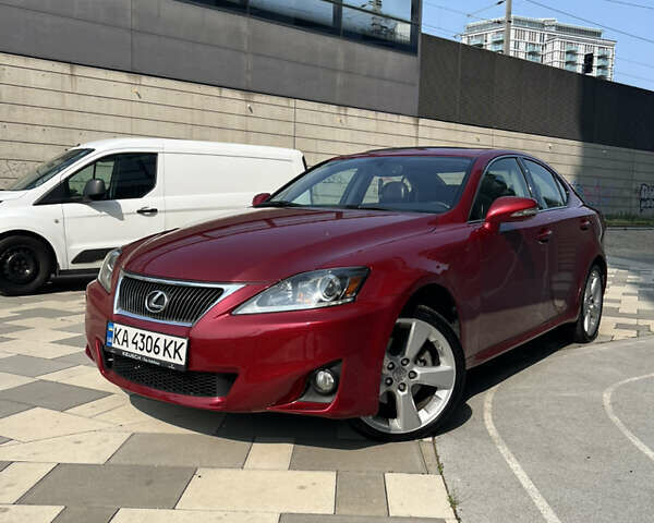 Красный Лексус ИС, объемом двигателя 2.5 л и пробегом 208 тыс. км за 11500 $, фото 1 на Automoto.ua