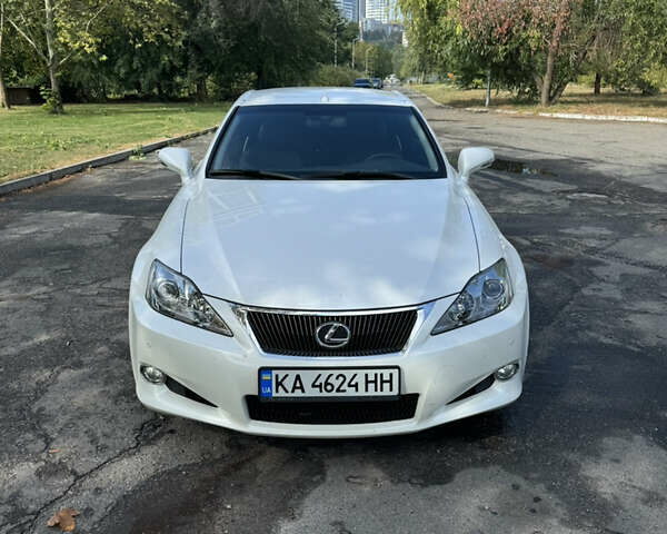 Лексус ИС, объемом двигателя 2.5 л и пробегом 44 тыс. км за 15555 $, фото 1 на Automoto.ua
