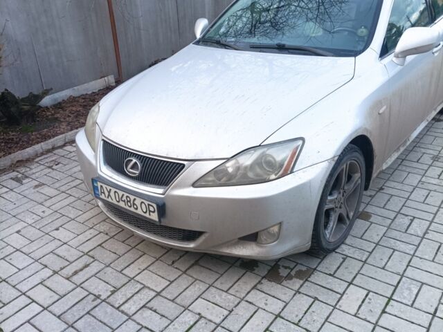 Лексус ІС, об'ємом двигуна 2.23 л та пробігом 250 тис. км за 9333 $, фото 1 на Automoto.ua
