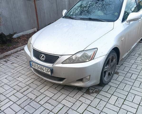 Лексус ИС, объемом двигателя 2.23 л и пробегом 250 тыс. км за 9508 $, фото 1 на Automoto.ua