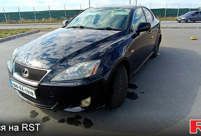 Лексус ІС, об'ємом двигуна 2.2 л та пробігом 393 тис. км за 3300 $, фото 1 на Automoto.ua