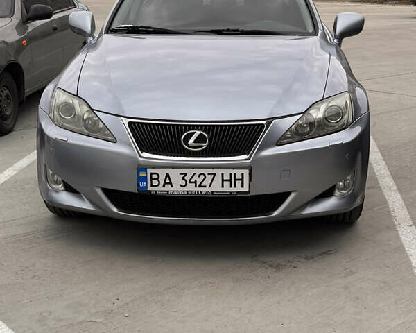 Лексус ІС, об'ємом двигуна 2.2 л та пробігом 247 тис. км за 9000 $, фото 1 на Automoto.ua