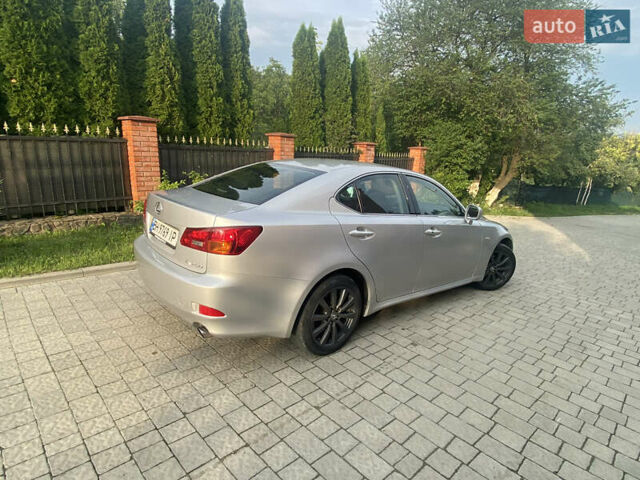 Лексус ИС, объемом двигателя 2.5 л и пробегом 220 тыс. км за 9900 $, фото 1 на Automoto.ua