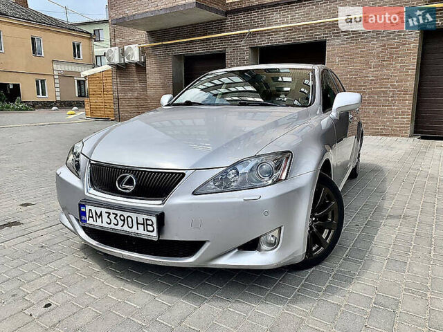 Лексус ИС, объемом двигателя 2.23 л и пробегом 250 тыс. км за 7800 $, фото 1 на Automoto.ua