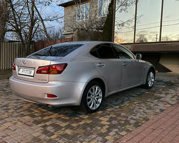 Лексус ІС, об'ємом двигуна 2.23 л та пробігом 185 тис. км за 8700 $, фото 1 на Automoto.ua