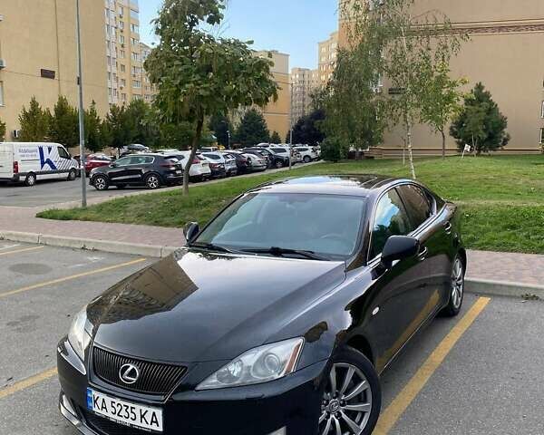 Лексус ИС, объемом двигателя 3 л и пробегом 260 тыс. км за 8900 $, фото 1 на Automoto.ua