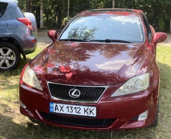 Лексус ИС, объемом двигателя 2.5 л и пробегом 195 тыс. км за 10500 $, фото 1 на Automoto.ua
