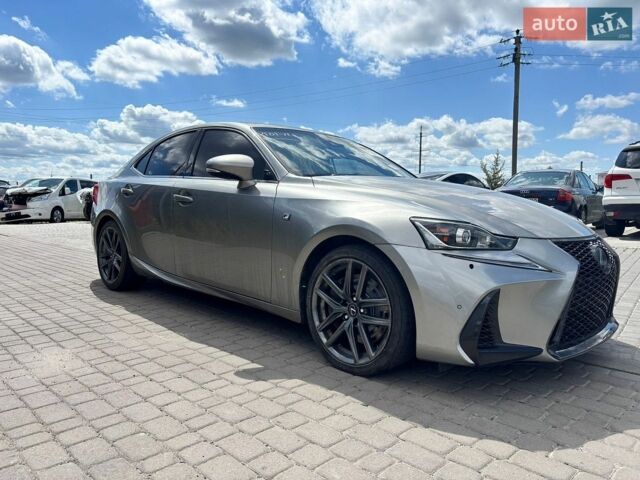Лексус ІС, об'ємом двигуна 2 л та пробігом 131 тис. км за 17300 $, фото 1 на Automoto.ua