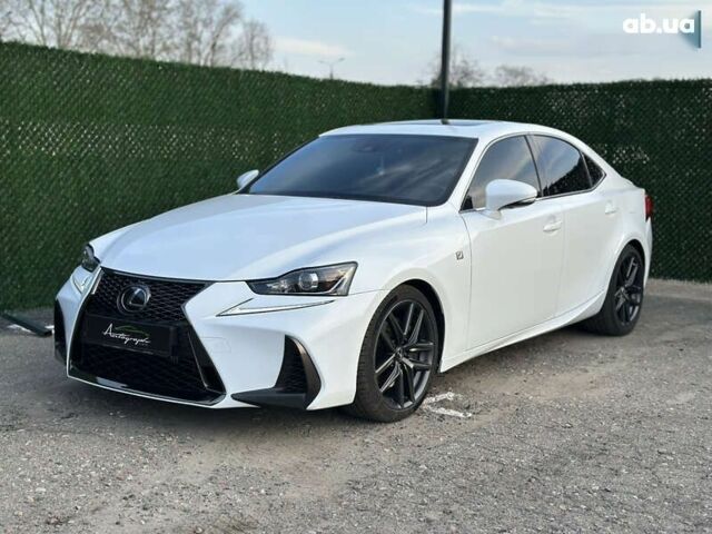 Лексус ИС, объемом двигателя 3.5 л и пробегом 31 тыс. км за 25999 $, фото 1 на Automoto.ua
