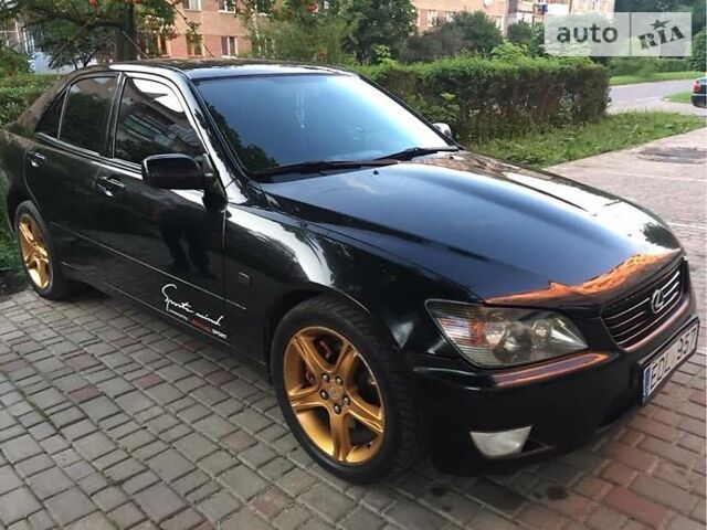 Лексус ИС, объемом двигателя 2 л и пробегом 200 тыс. км за 2700 $, фото 1 на Automoto.ua