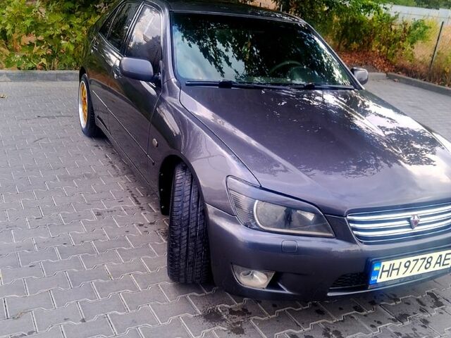 Сірий Лексус ІС, об'ємом двигуна 2 л та пробігом 0 тис. км за 5800 $, фото 1 на Automoto.ua