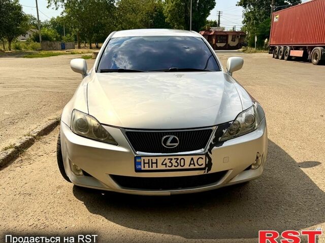 Сірий Лексус ІС, об'ємом двигуна 2.2 л та пробігом 271 тис. км за 7500 $, фото 1 на Automoto.ua