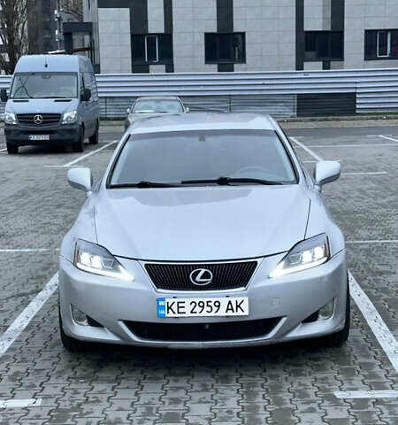 Серый Лексус ИС, объемом двигателя 2.23 л и пробегом 336 тыс. км за 6990 $, фото 1 на Automoto.ua