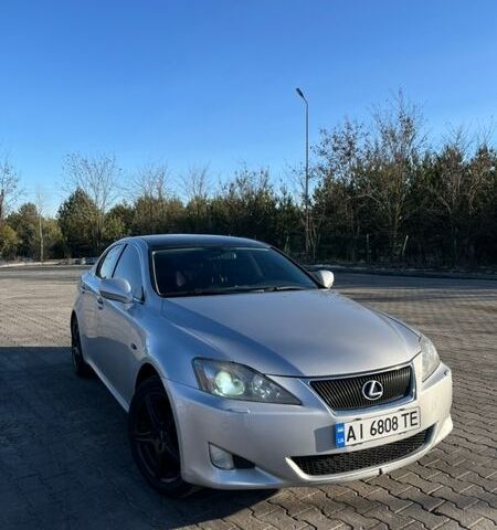 Серый Лексус ИС, объемом двигателя 2.5 л и пробегом 207 тыс. км за 7700 $, фото 1 на Automoto.ua