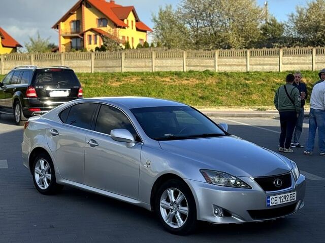 Серый Лексус ИС, объемом двигателя 2.2 л и пробегом 306 тыс. км за 7800 $, фото 1 на Automoto.ua