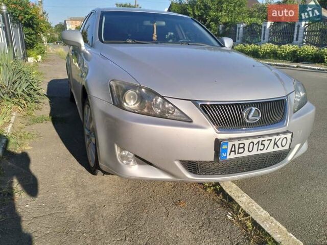 Сірий Лексус ІС, об'ємом двигуна 2.23 л та пробігом 415 тис. км за 8100 $, фото 1 на Automoto.ua