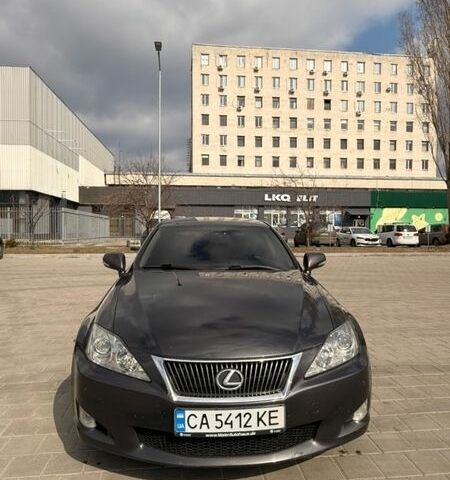 Сірий Лексус ІС, об'ємом двигуна 2.23 л та пробігом 240 тис. км за 9000 $, фото 1 на Automoto.ua