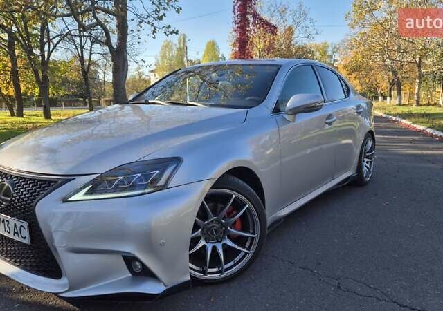 Серый Лексус ИС, объемом двигателя 2.5 л и пробегом 245 тыс. км за 12600 $, фото 1 на Automoto.ua