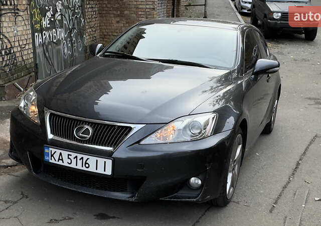 Лексус ИС 2011 в Киеве на Automoto.ua Серый Лексус ИС, объемом двигателя 2.5 л и пробегом 214 тыс. км за 11000 $, фото 1 на Automoto.ua