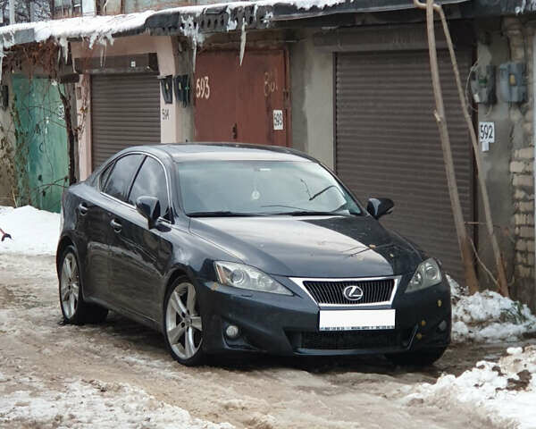 Сірий Лексус ІС, об'ємом двигуна 2.5 л та пробігом 223 тис. км за 13650 $, фото 1 на Automoto.ua