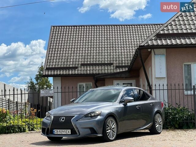 Серый Лексус ИС, объемом двигателя 2.5 л и пробегом 250 тыс. км за 13600 $, фото 1 на Automoto.ua