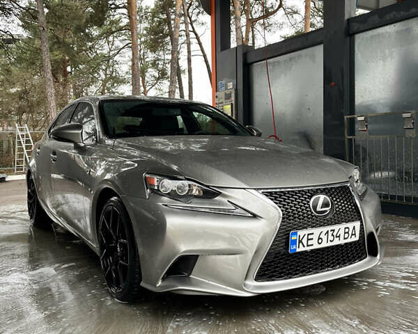 Сірий Лексус ІС, об'ємом двигуна 3.46 л та пробігом 180 тис. км за 19000 $, фото 1 на Automoto.ua