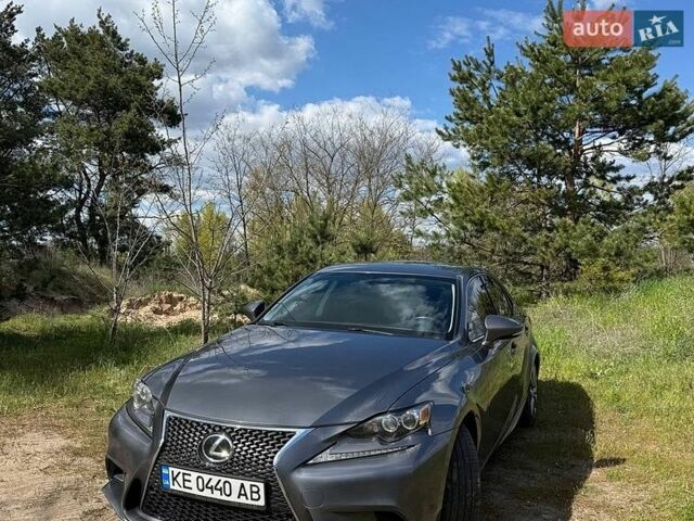 Серый Лексус ИС, объемом двигателя 3.46 л и пробегом 115 тыс. км за 20500 $, фото 1 на Automoto.ua
