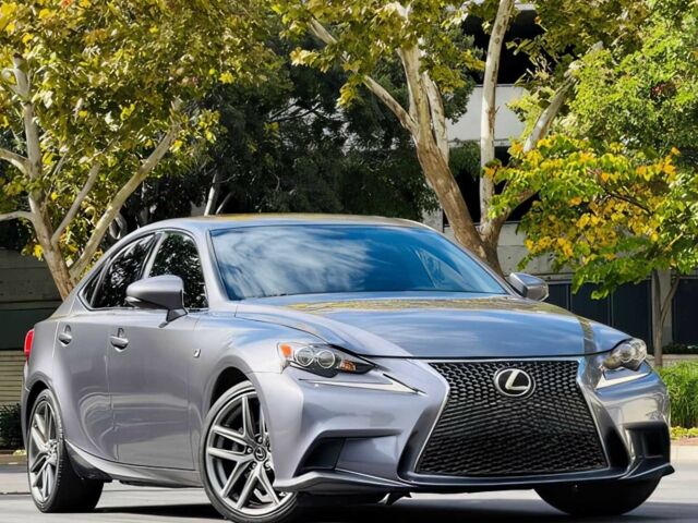 Сірий Лексус ІС, об'ємом двигуна 2.5 л та пробігом 71 тис. км за 11000 $, фото 1 на Automoto.ua